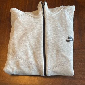 Nike tech mens xl